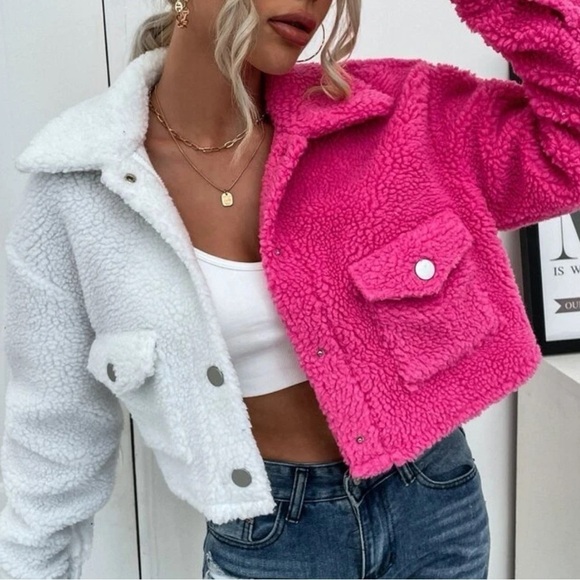 Women EZwear Two Tone Flap Pocket Teddy Jacket - Picture 4 of 7